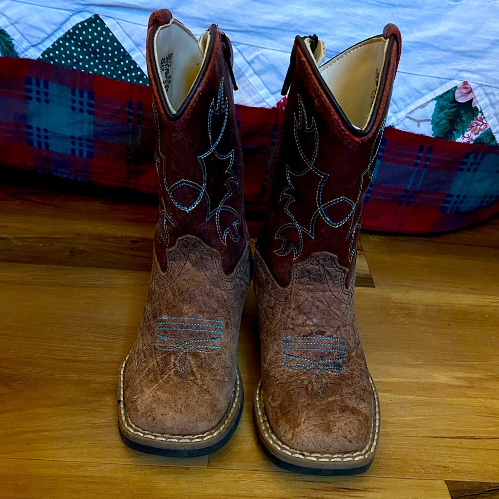 Old West leather cowboy boots